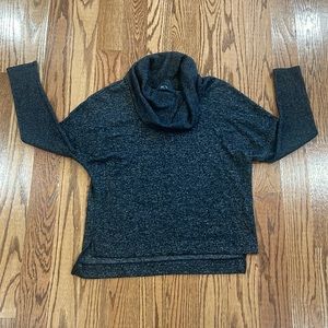 Long sleeve shirt size m women good condition